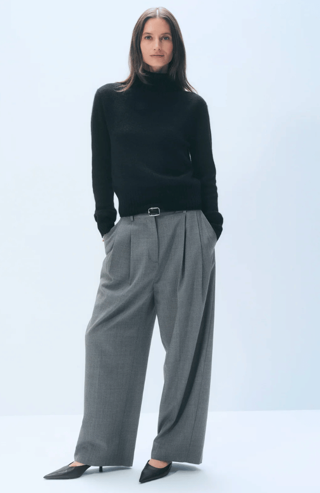 CASHMERE RIBBED TRIM TURTLENECK in BLACK-WHITE & WARREN-FLOW BY NICOLE CANADA