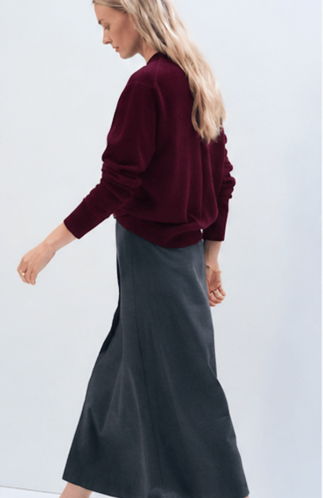 CASHMERE CREWNECK SWEATER in SANGRIA-WHITE & WARREN-FLOW BY NICOLE CANADA