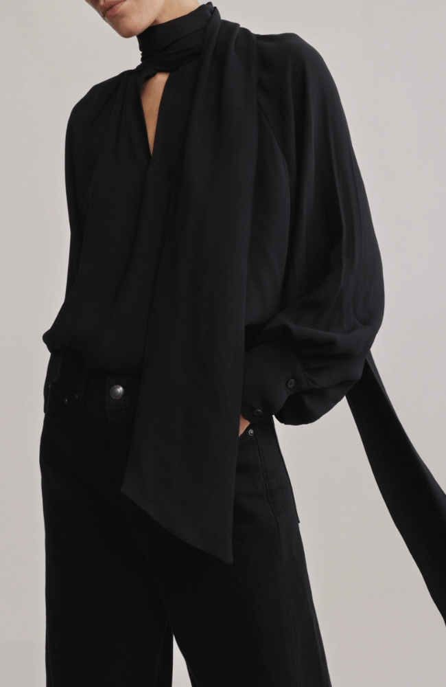 SYLVIA SHIRT in BLACK