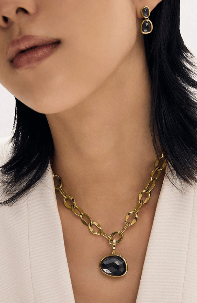 CALA COLLAR NECKLACE in IRIDESCENT HEMATITE