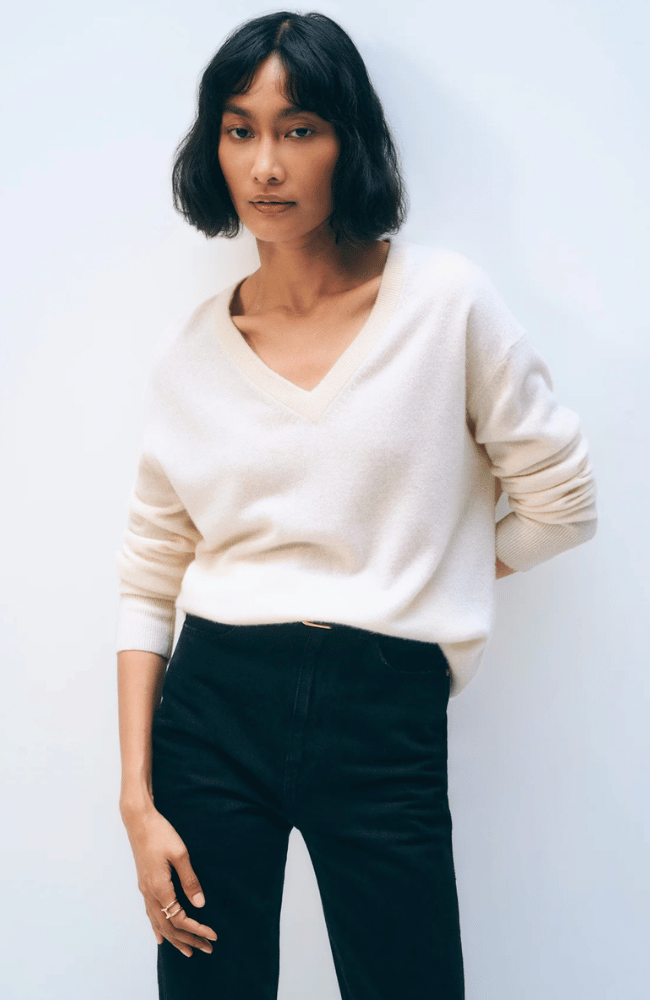 CASHMERE V NECK SWEATER in SOFT WHITE-WHITE & WARREN-FLOW BY NICOLE CANADA