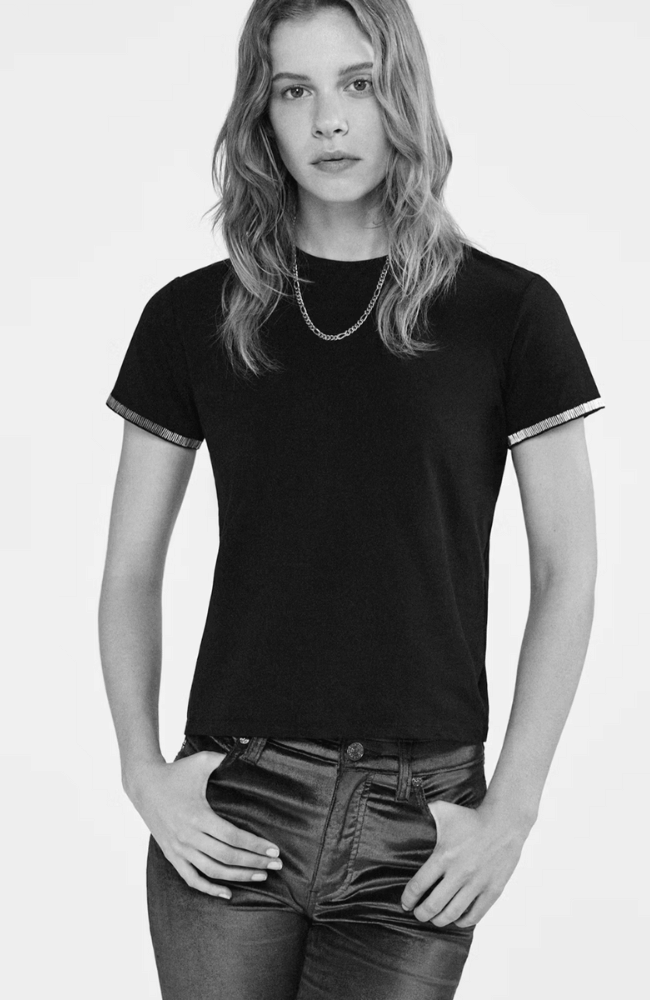 BEADED TEE BLACK-FRAME-FLOW by nicole