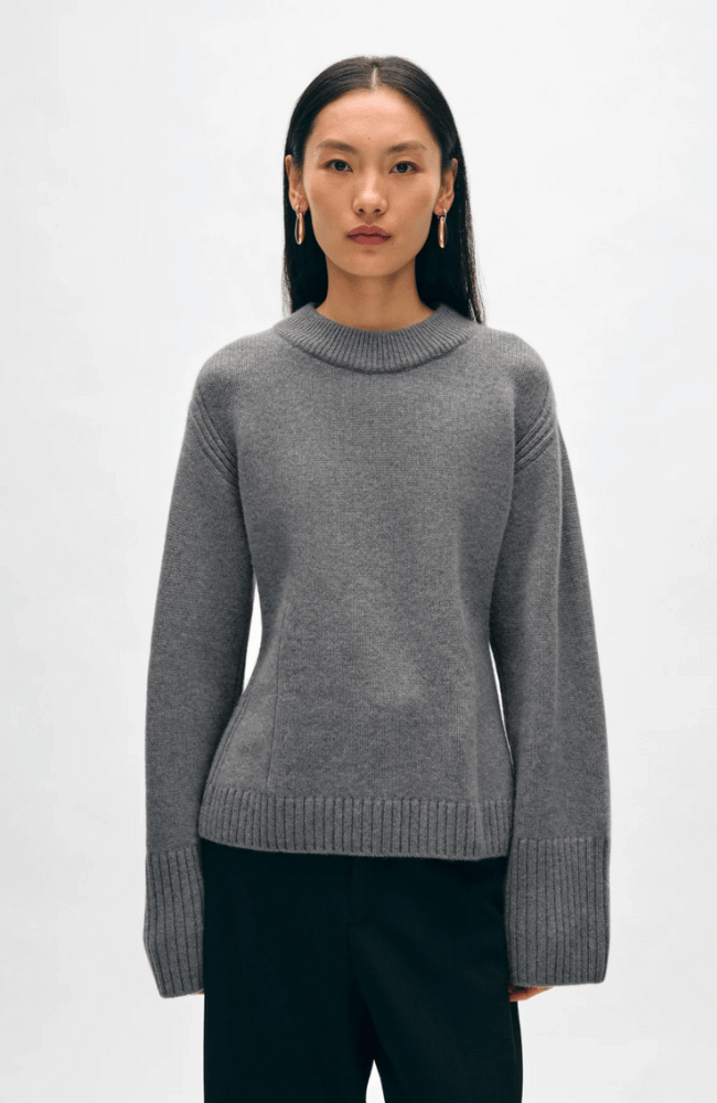 CASHMERE BLEND WAISTED CREWNECK - PEWTER HEATHER-WHITE + WARREN-FLOW by nicole