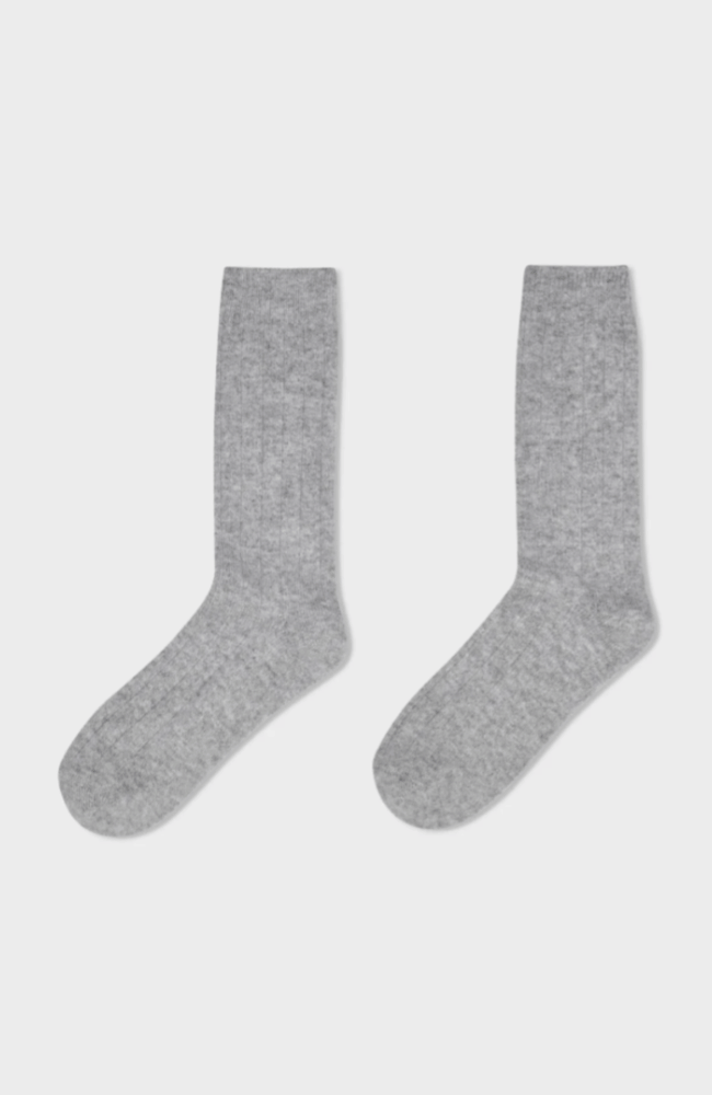 CASHMERE RIBBED SOCKS GREY HEATHER-WHITE + WARREN-FLOW by nicole