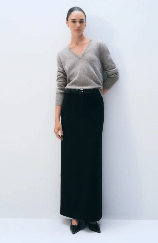 CASHMERE V NECK SWEATER in GREY HEATHER-WHITE and WARREN-FLOW by nicole