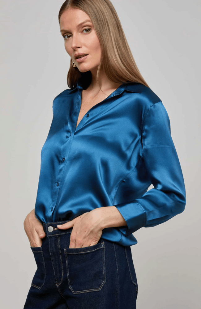 DANI SILK BLOUSE in STONE BLUE-L'AGENCE-FLOW by nicole
