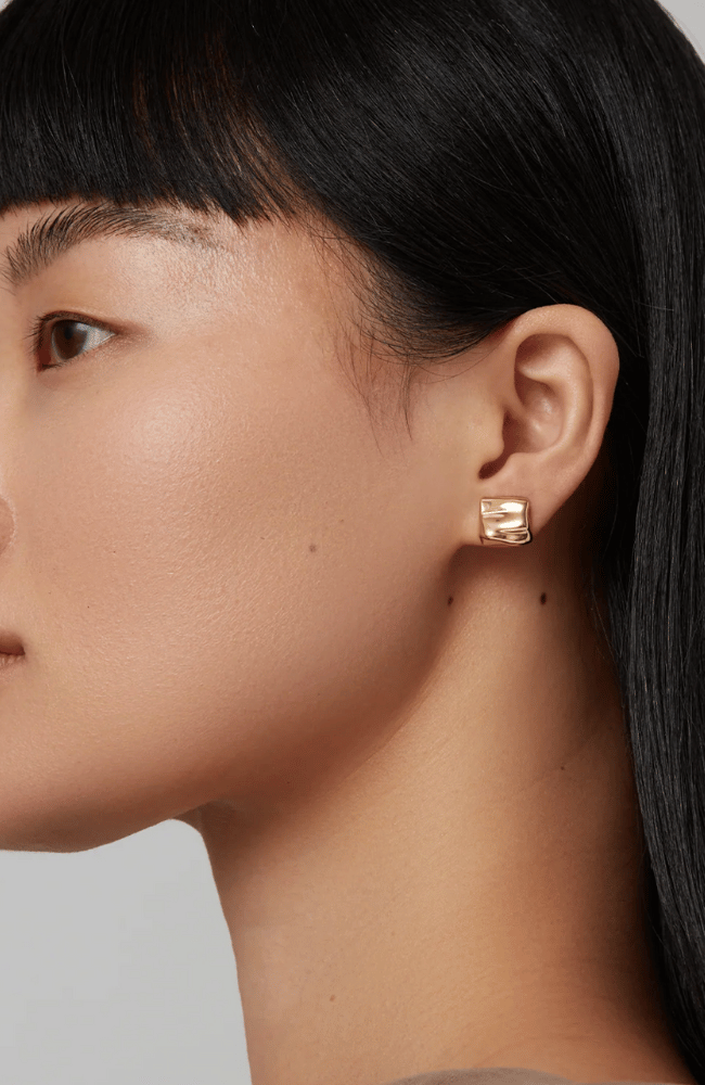 MINI SUNDRA EARRINGS in GOLD-JENNY BIRD-FLOW by nicole