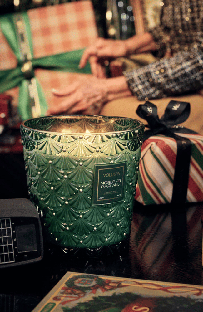 NOBLE FIR GARLAND - 3 WICK HEARTH CANDLE-VOLUSPA-FLOW by nicole