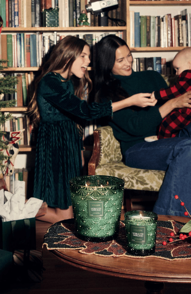 NOBLE FIR GARLAND 3 WICK HEARTH-VOLUSPA-FLOW by nicole