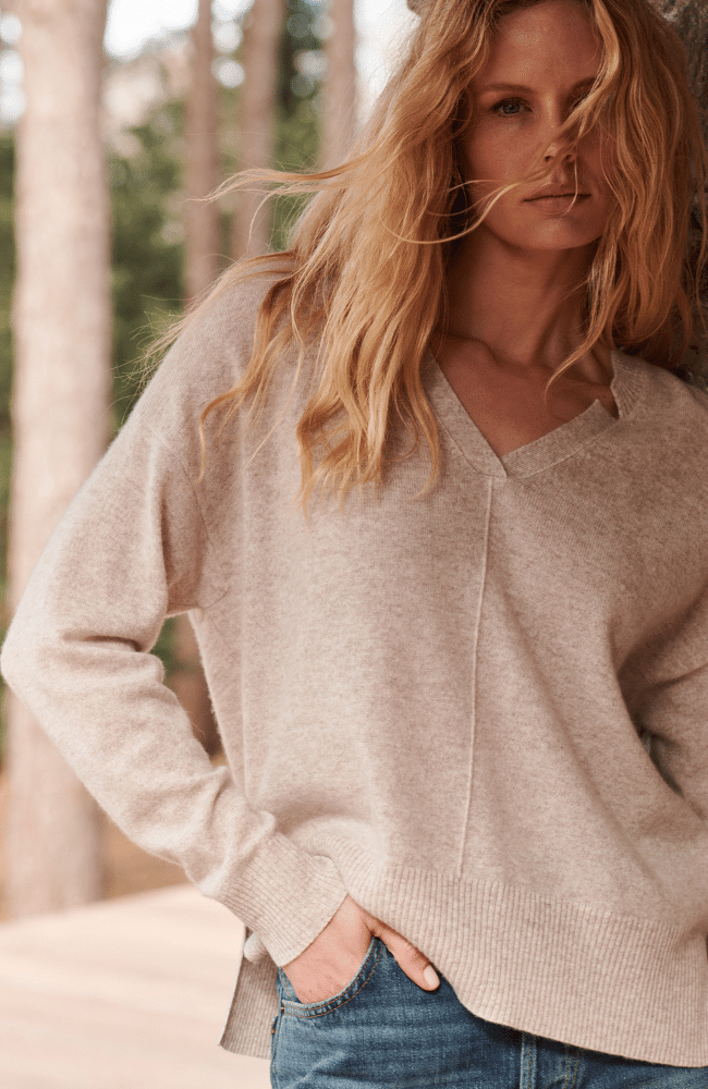 ORGANIC CASHMERE KNITTED PULLOVER SAND-REPEAT-FLOW by nicole