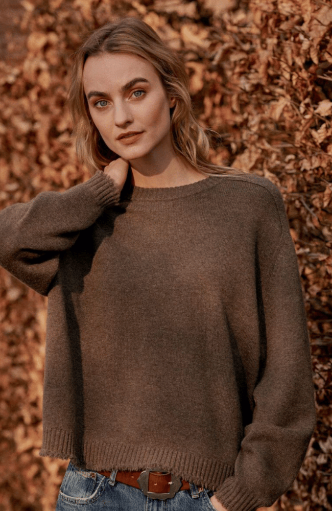 ORGANIC CASHMERE PULLOVER in CACAO-REPEAT-FLOW BY NICOLE CANADA