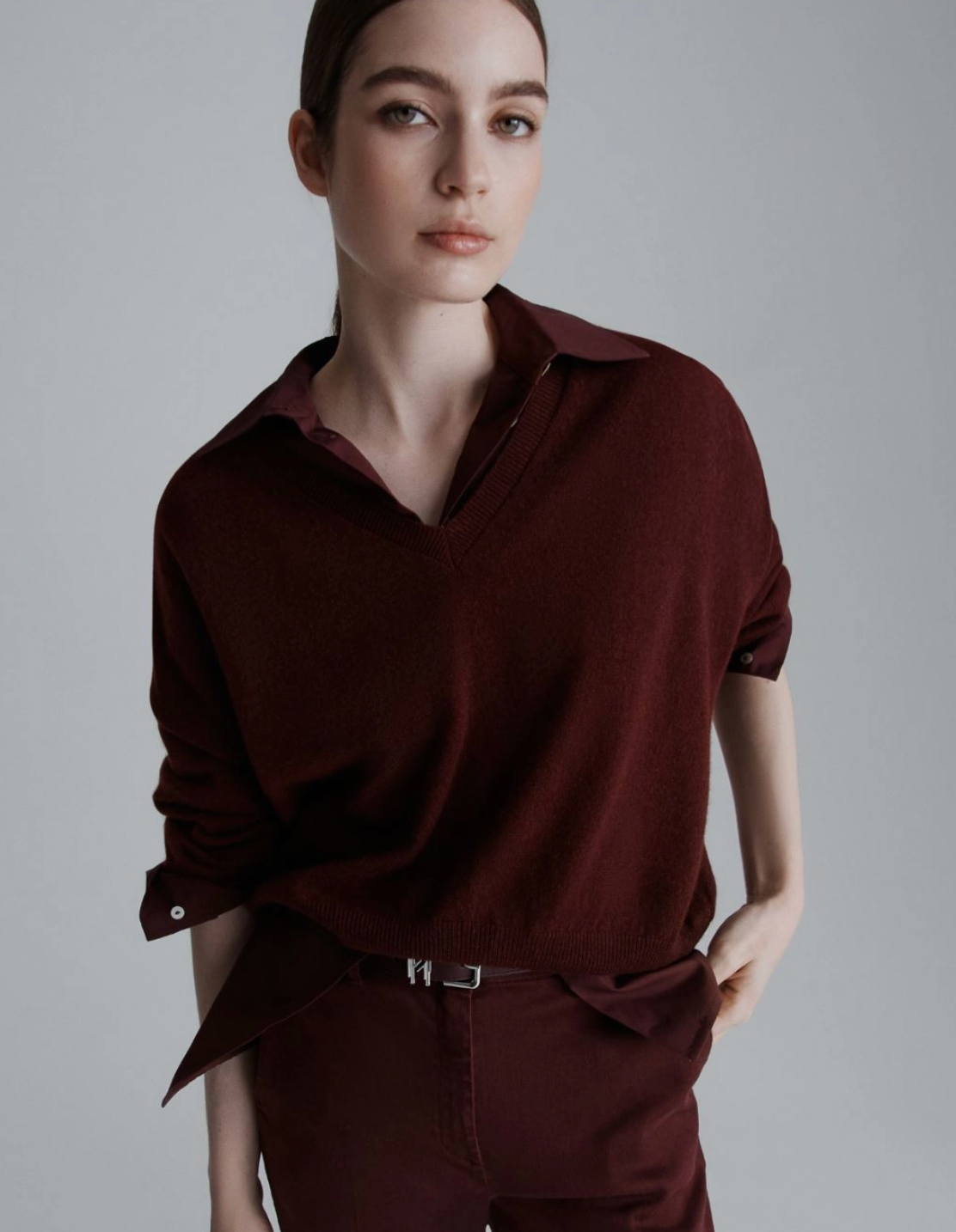 PURE CASHMERE V NECK SWEATER in BORDEAUX-MARELLA by MAX MARA-FLOW by nicole