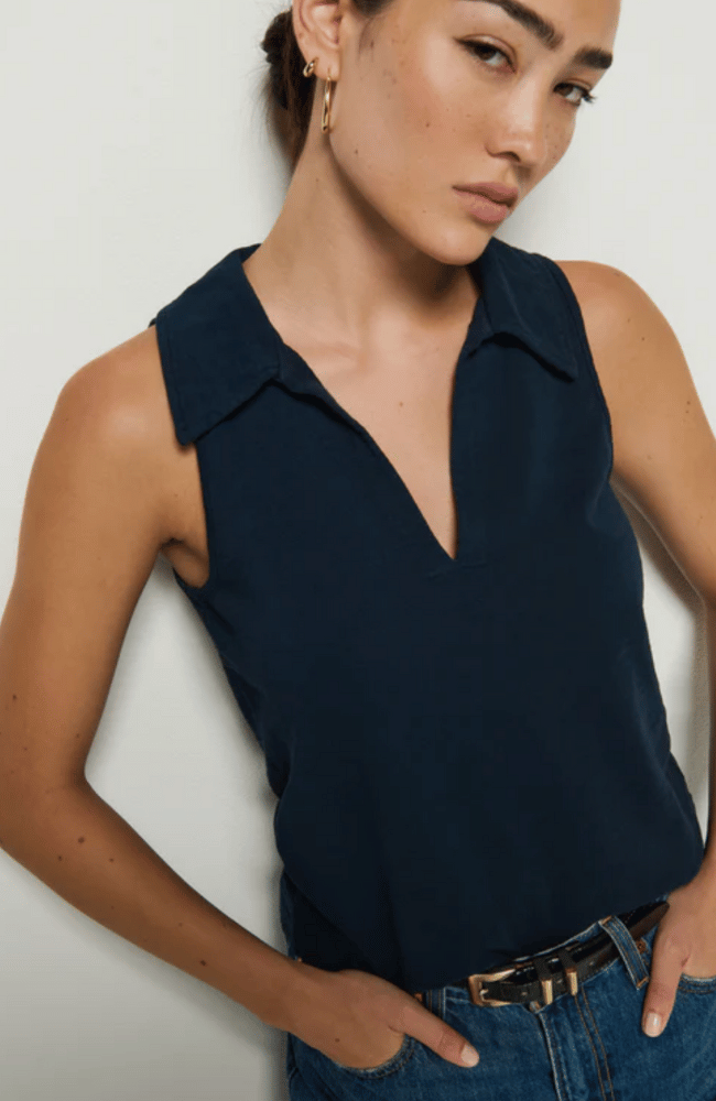 ROBERTA TANK in NIGHT SKY-NATION-FLOW by nicole