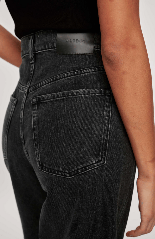 TAYLOR RELAXED BARREL ULTRA HIGH RISE JEAN in NIGHTSHADE-DL1961-FLOW BY NICOLE CANADA