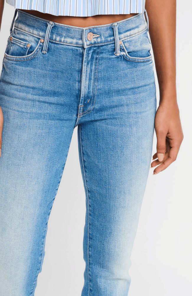 THE OUTSIDER SNEAK FLAG ME DOWN DENIM-MOTHER DENIM-FLOW by nicole