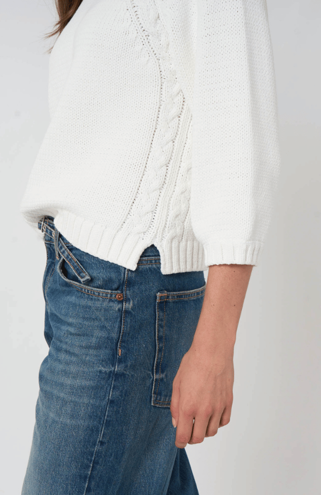 CHUNKY KNIT COTTON BLEND SWEATER in WHITE-REPEAT-FLOW BY NICOLE CANADA