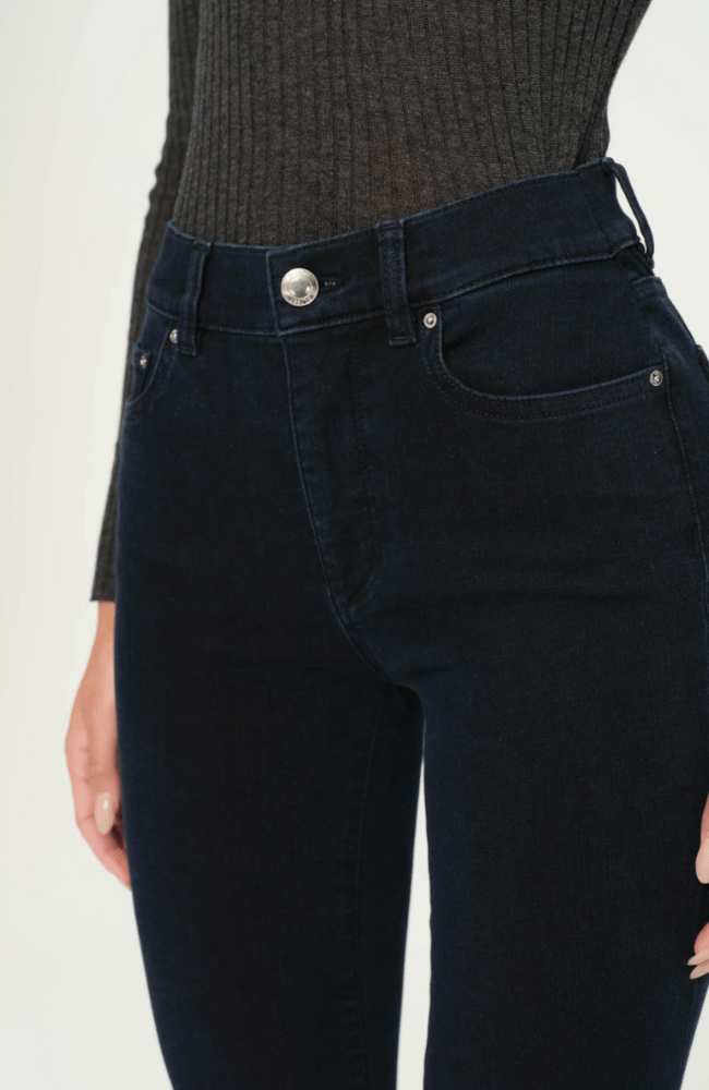 MARA STRAIGHT INSTASCULPT JEAN in FLATIRON-DL1961-FLOW BY NICOLE CANADA