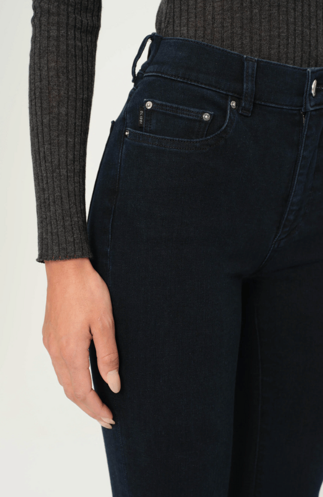 MARA STRAIGHT INSTASCULPT JEAN in FLATIRON-DL1961-FLOW BY NICOLE CANADA