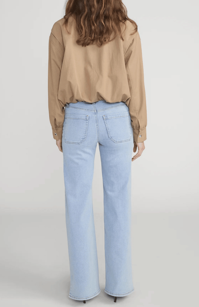 LE SLIM PALAZZO MODERNIST POCKET JEAN in TRIBUTE-FRAME-FLOW BY NICOLE CANADA