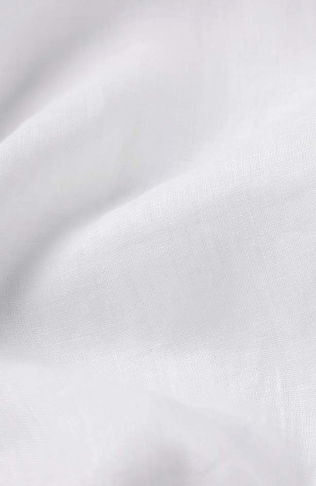 THE LINEN POCKET SHIRT WHITE-FRAME-FLOW BY NICOLE CANADA
