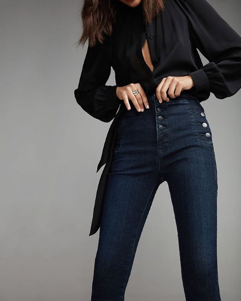 Shop women's luxury designer denim and jeans from MOTHER and L'Agence at FLOW BY NICOLE 
