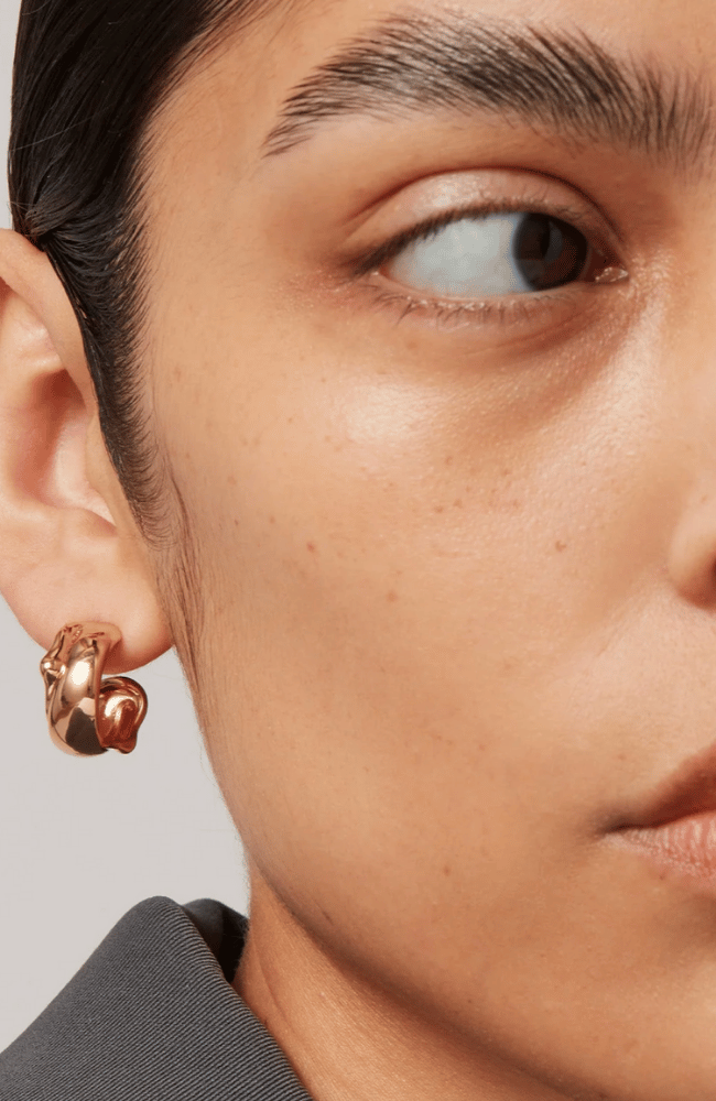 SEES HOOPS in GOLD-JENNY BIRD-FLOW BY NICOLE CANADA