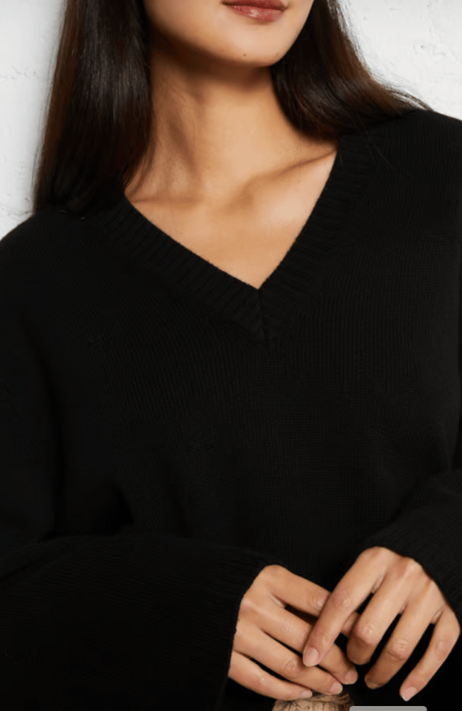 MERINO SEMI-RELAXED V-NECK SWEATER in NOIR-MAJESTIC FILATURES-FLOW BY NICOLE CANADA