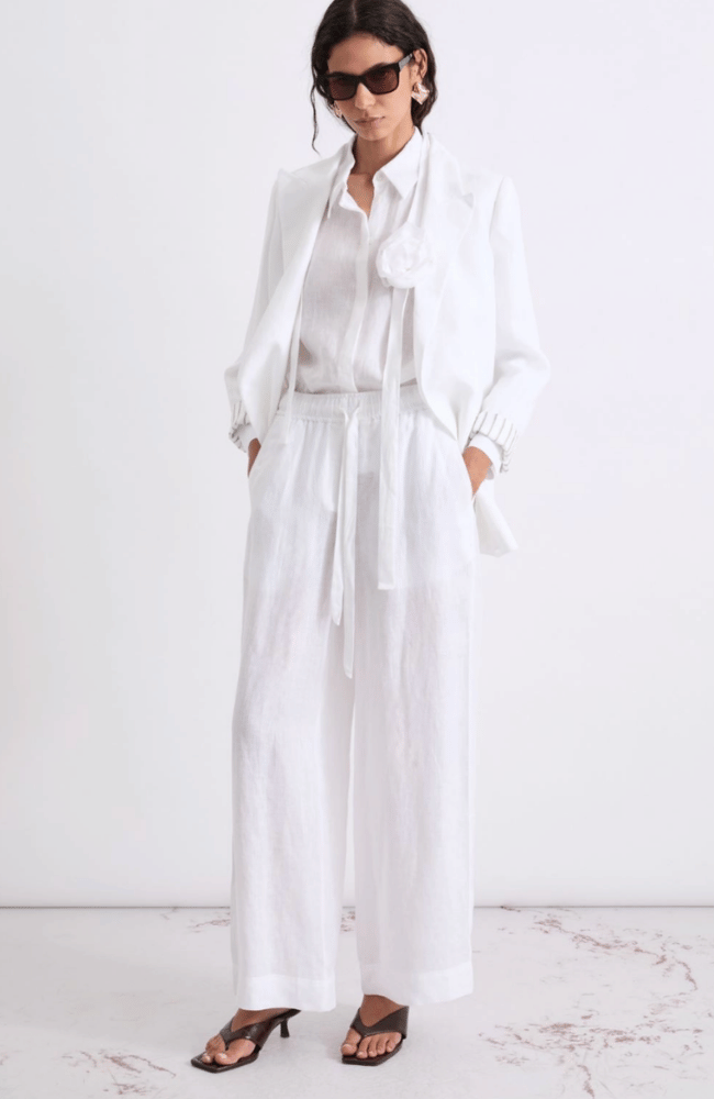 MLSSAUNA LINEN BLAZER in OPTIC WHITE-MARELLA by MAX MARA-FLOW BY NICOLE CANADA