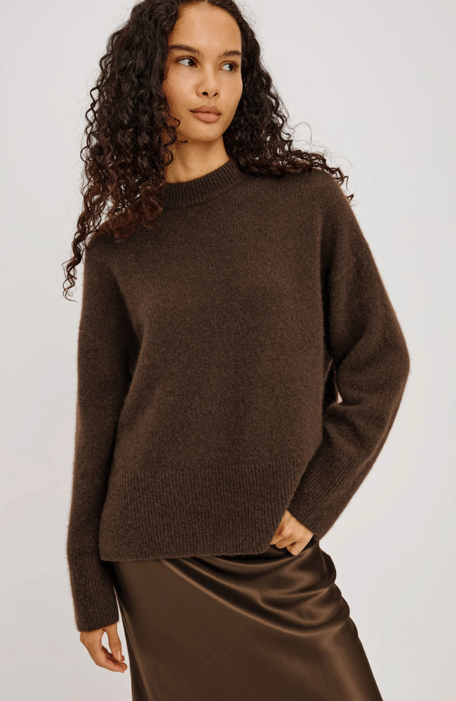 MIRANDA SWEATER in CHOCOLATE-RAILS-FLOW BY NICOLE CANADA