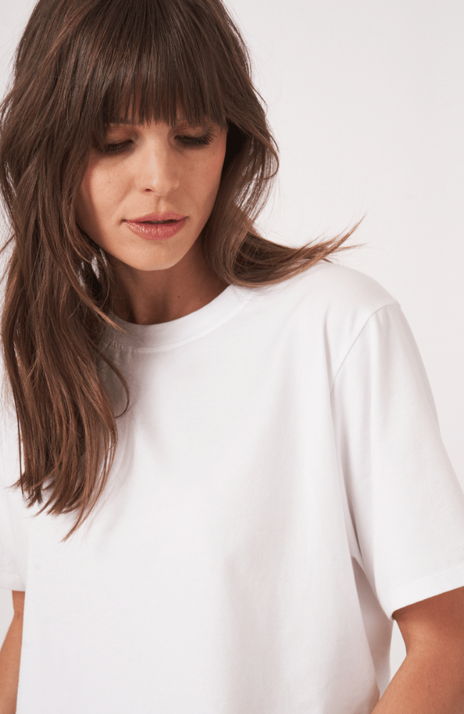 BOXY STRETCH COTTON TEE in WHITE-REPEAT-FLOW BY NICOLE CANADA