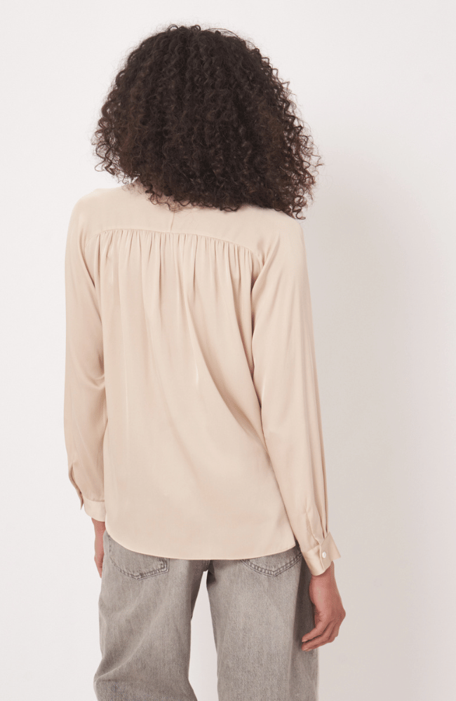 STRETCH SILK  BLOUSE in NATURAL