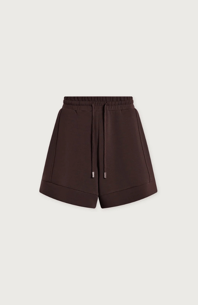 ATRIUM HIGH RISE SHORT 4.5" in COFFEE BEAN