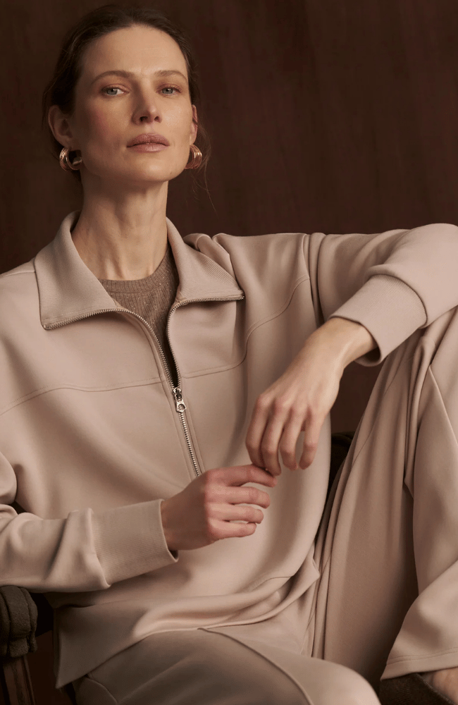 KAYLEIGH HALF ZIP SWEAT in MUSHROOM-Varley-FLOW BY NICOLE CANADA