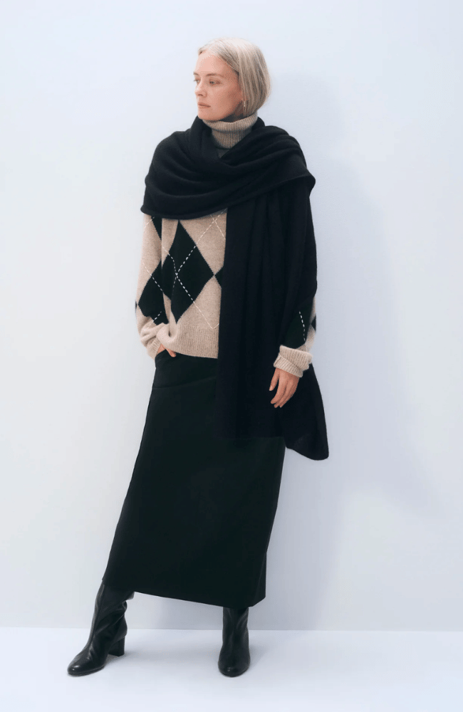 CASHMERE TRAVEL WRAP - BLACK-WHITE and WARREN-FLOW BY NICOLE CANADA