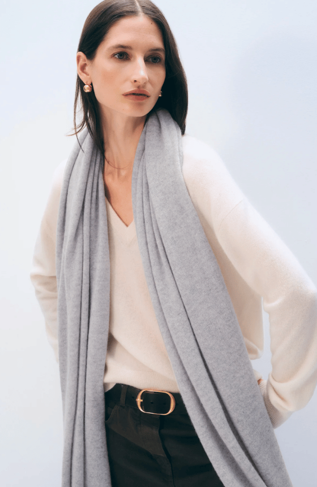 CASHMERE TRAVEL WRAP - GREY HEATHER-WHITE & WARREN-FLOW BY NICOLE CANADA