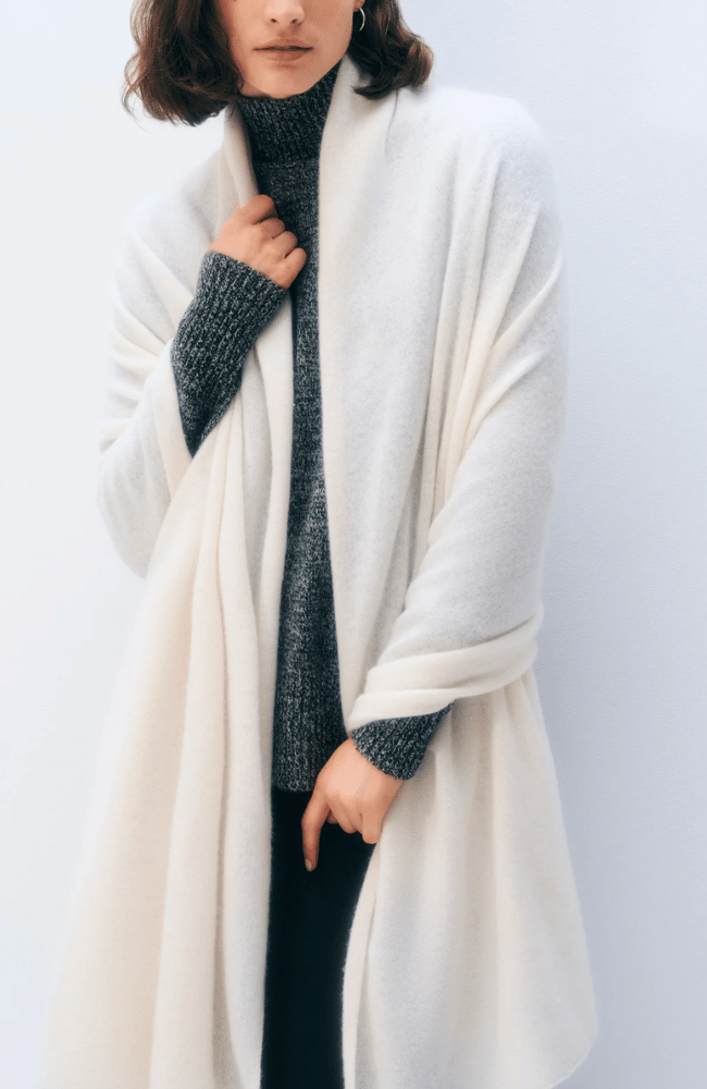 CASHMERE TRAVEL WRAP in SOFT WHITE-WHITE & WARREN-FLOW BY NICOLE CANADA