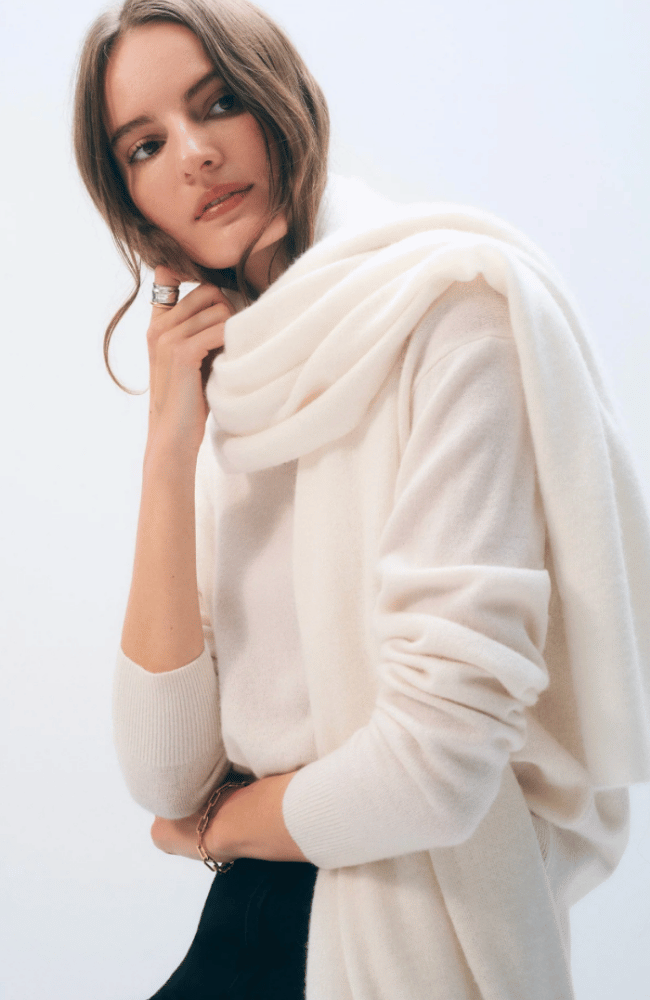 CASHMERE TRAVEL WRAP in SOFT WHITE-WHITE & WARREN-FLOW BY NICOLE CANADA